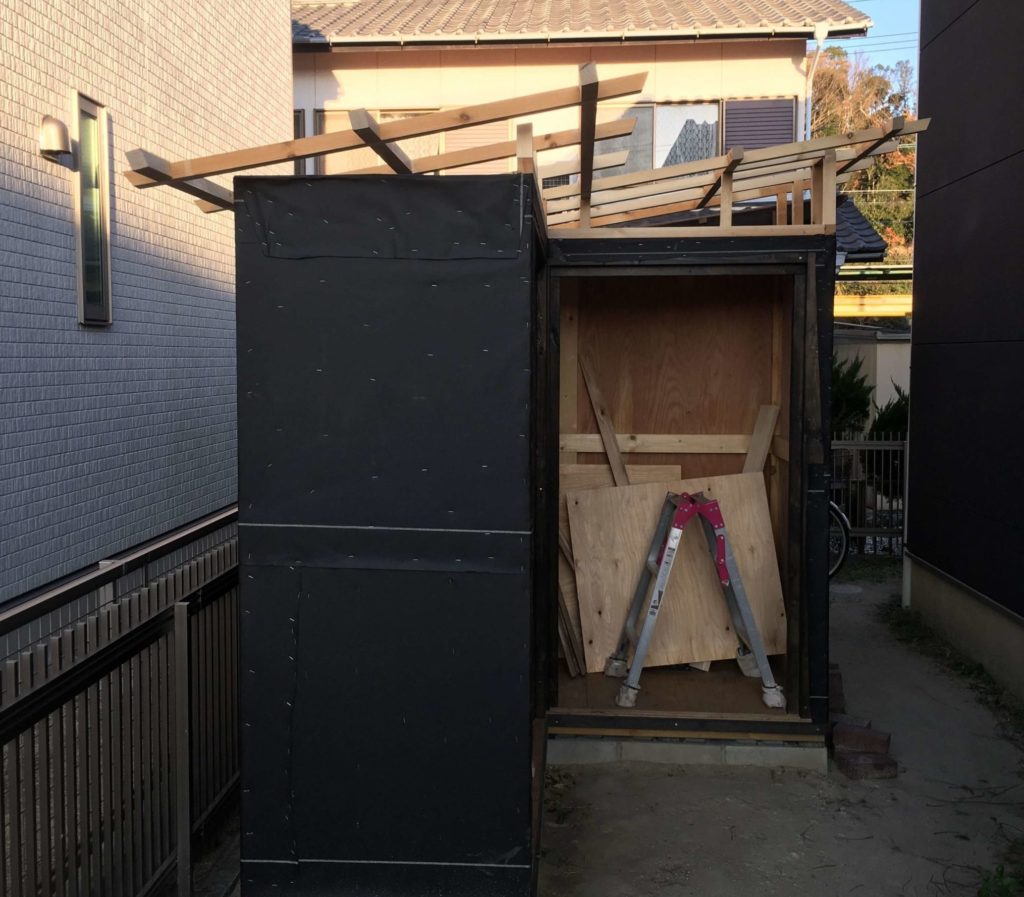 木製物置の屋根組方法はどうするの 物置２2 誰でもかんたんｄｉｙ